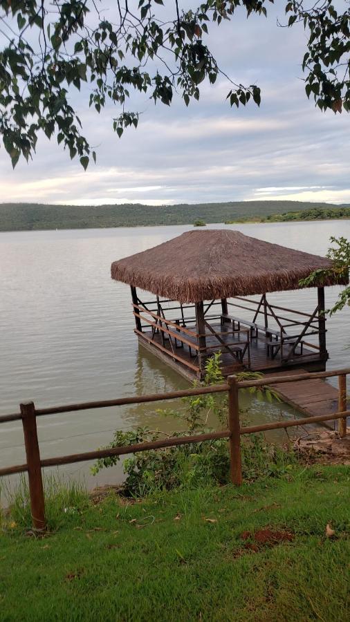 APÊ LINDO ALDEIA DO LAGO COM COZINHA MOBÍLIA NOVA JUNTO AO LAGO CORUMBÁ e KAWANA PARK Caldas Novas Exterior foto