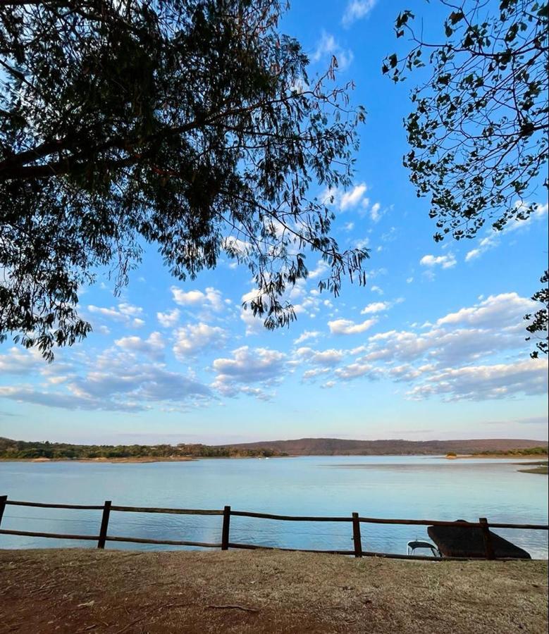 APÊ LINDO ALDEIA DO LAGO COM COZINHA MOBÍLIA NOVA JUNTO AO LAGO CORUMBÁ e KAWANA PARK Caldas Novas Exterior foto